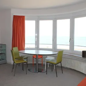 Paris Seaview Zeezicht Vue By Bloss Appartement